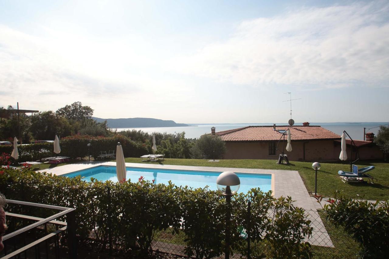 Panorama Lake View, Pool & Garden, 2 Bathrooms, Kingsize & Single-Beds, Fast Internet Toscolano-Maderno Esterno foto