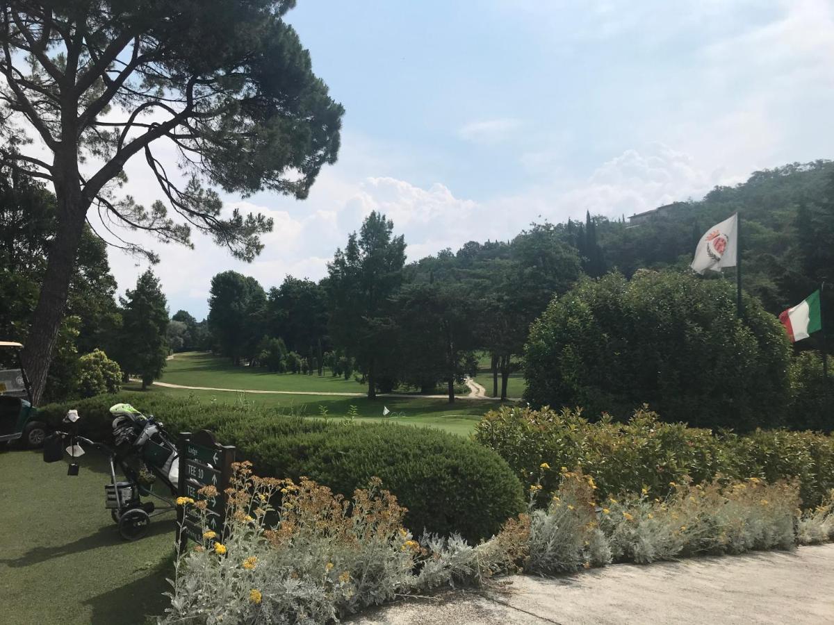 Panorama Lake View, Pool & Garden, 2 Bathrooms, Kingsize & Single-Beds, Fast Internet Toscolano-Maderno Esterno foto